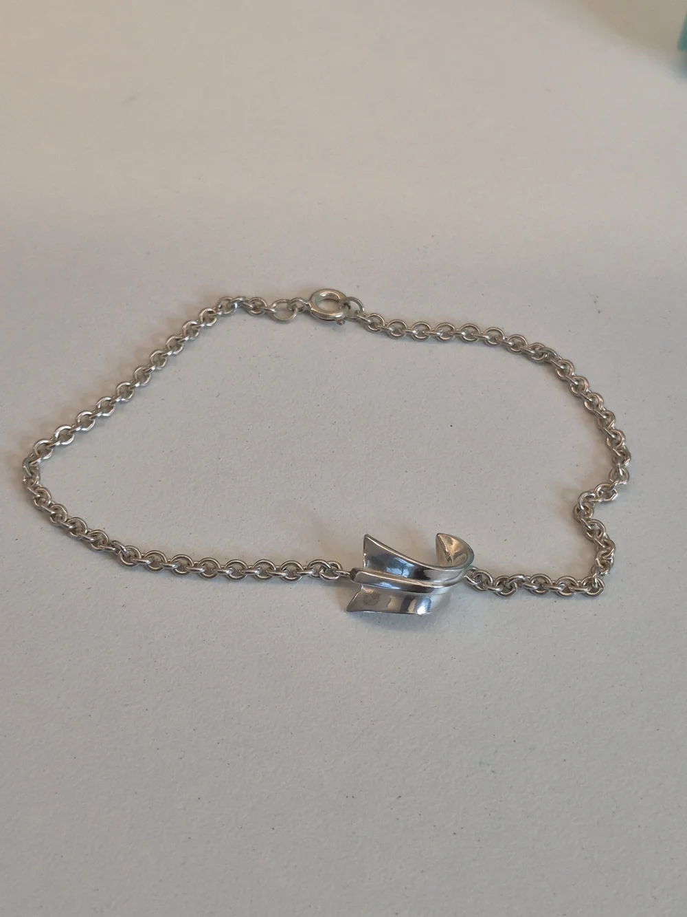 Tiffany & Co. Vintage Angela Cunmings Sterling Silver Bent Arrow Bracelet